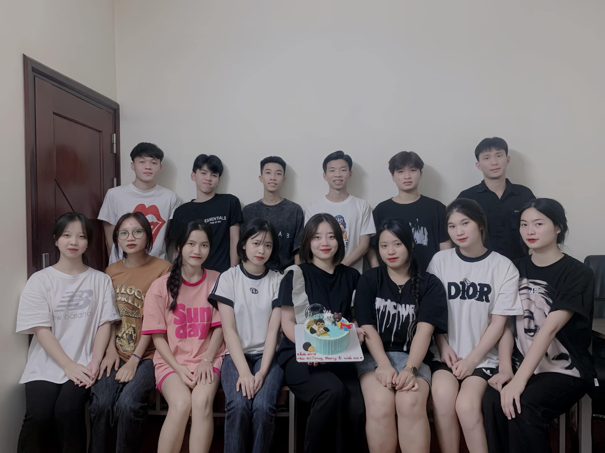 z4773904701666_2f9f5d3fb02b1ed57b4c2cc54a225902